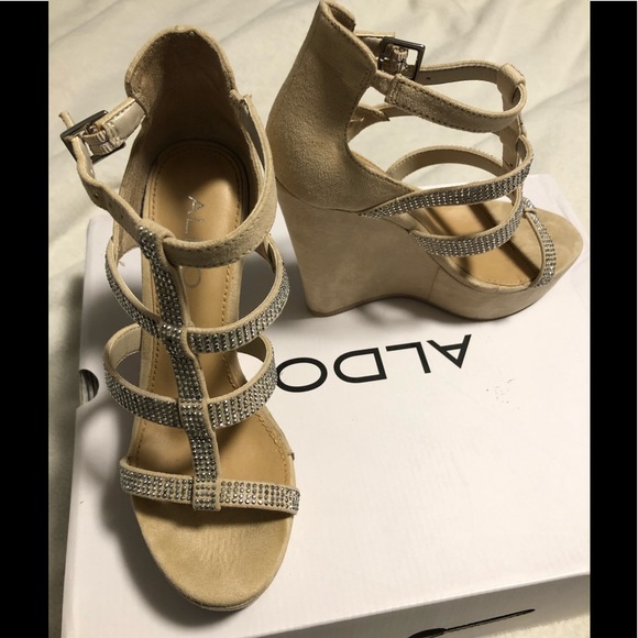 Aldo Nude Wedge Party Heels - Picture 2 of 2